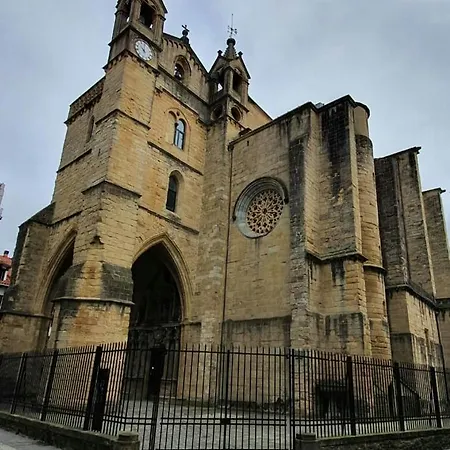 ペンション ノエバ サルテース 2* サン・セバスティアン