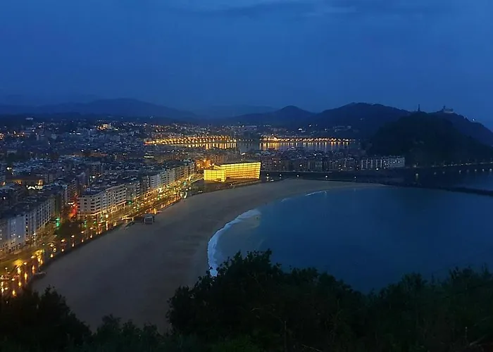 新艺术膳食公寓 圣塞瓦斯蒂安