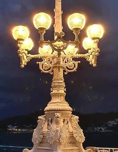 招待所 新艺术膳食公寓 2*