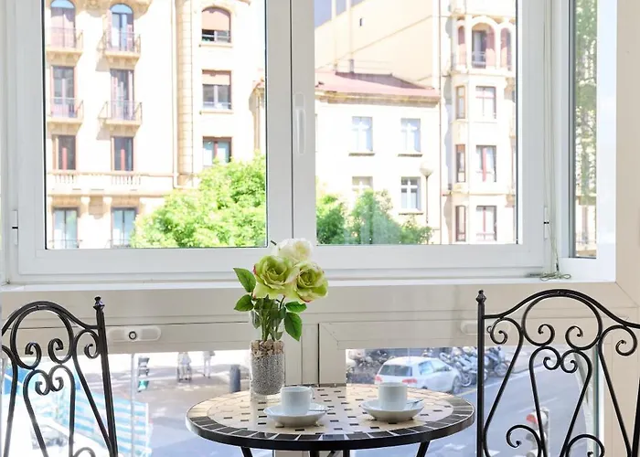 招待所 新艺术膳食公寓 2*