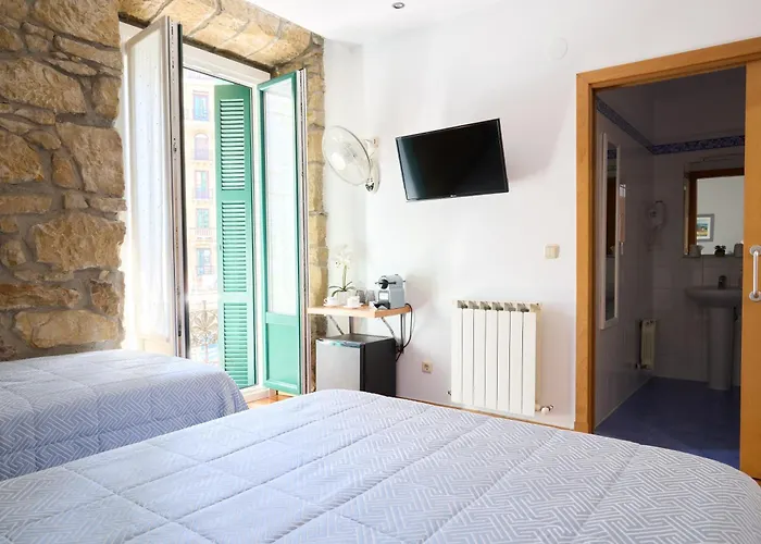 新艺术膳食公寓 招待所 2*