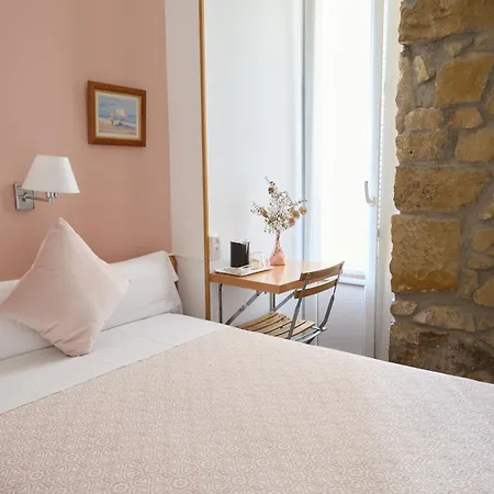Nuevas Artes Pensionat San Sebastián